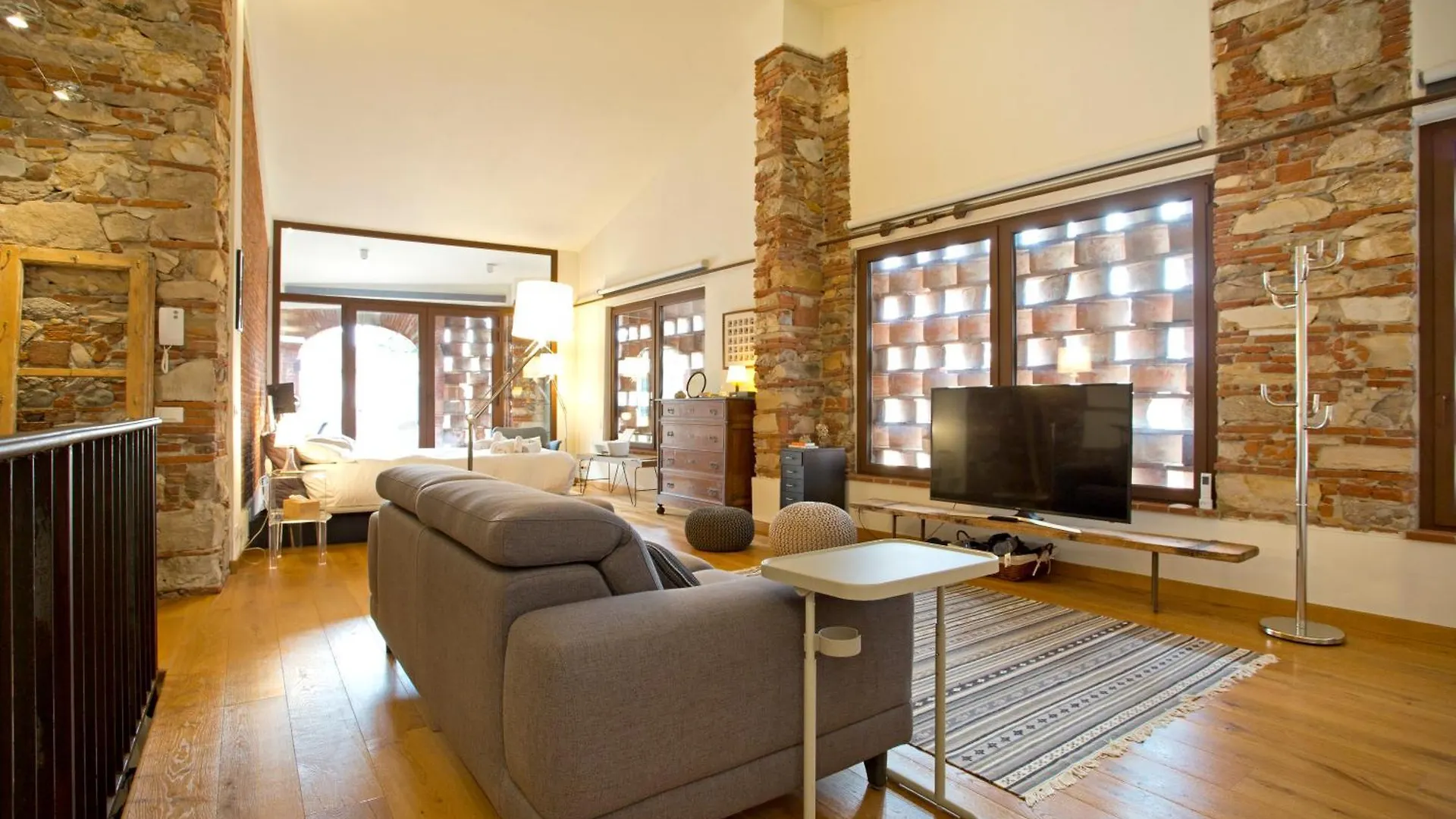 Casa Antica Stalla, Charming Loft Just 500 M From Lucca S Centre Prázdninový dům